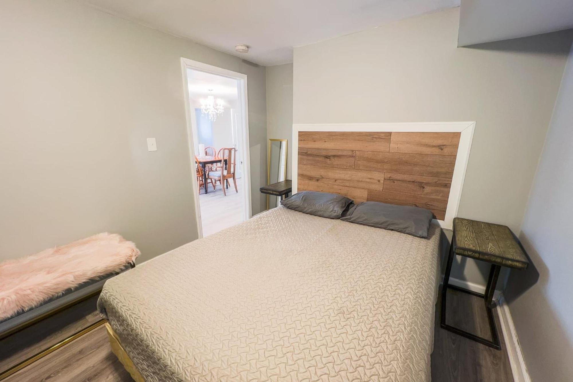 Large 6Br, 6 Bath In The City Of Niagara Falls Exterior photo