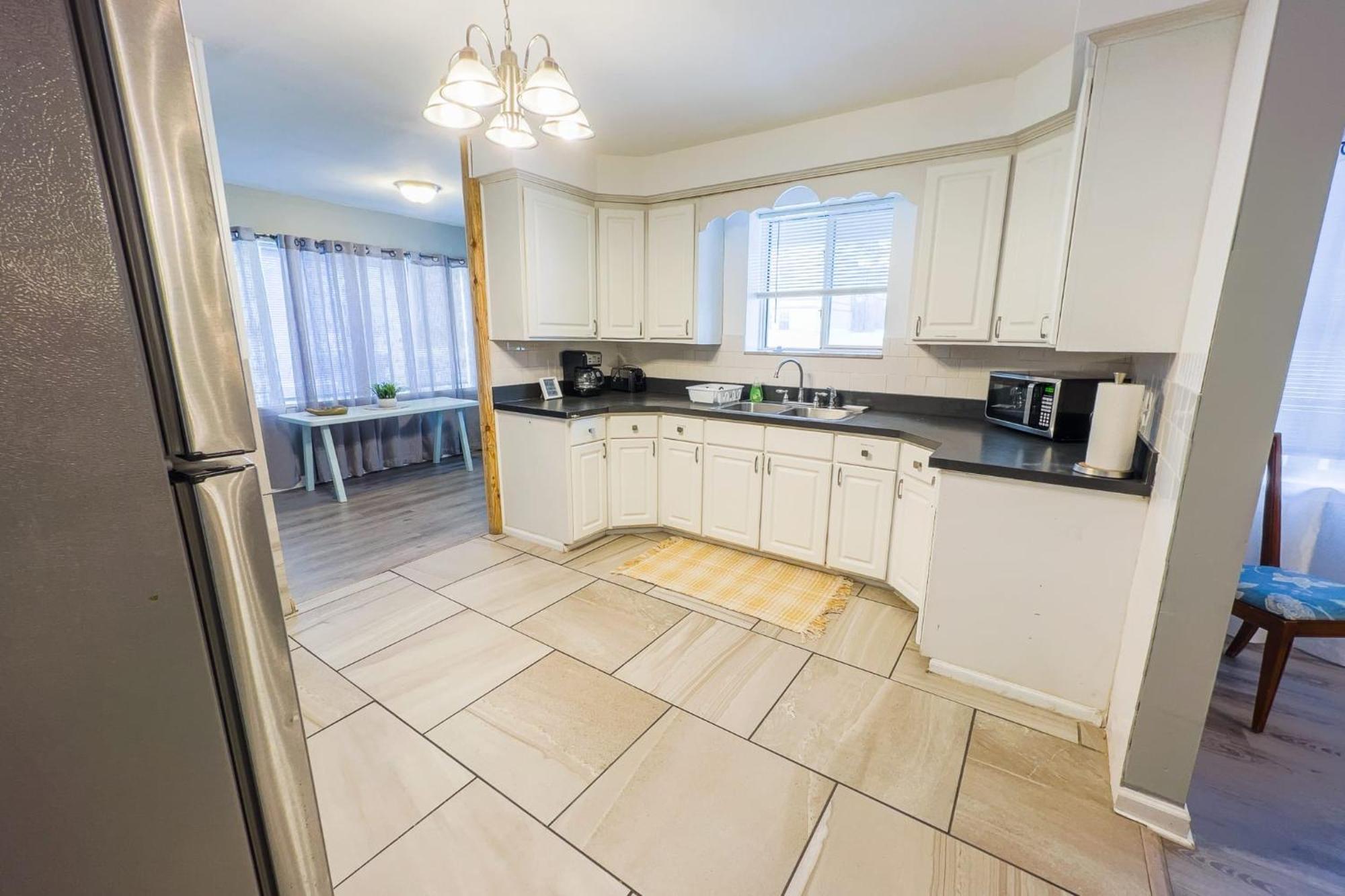 Large 6Br, 6 Bath In The City Of Niagara Falls Exterior photo